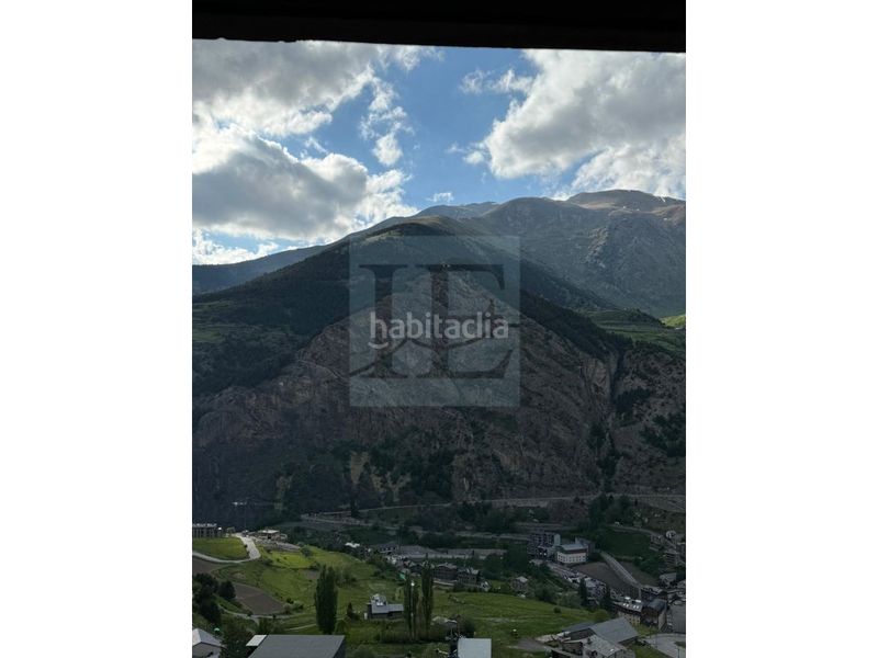 Foto 44756d0e-8219-4b1a-80e3-f3914c09c8fc. Apartament amb aparcament a El Forn-Prats-Meritxell Canillo