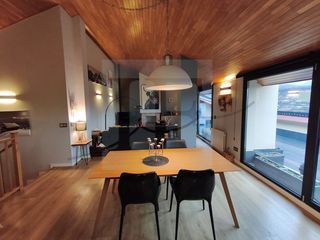 Duplex in Montferrer i Castellbò. Exclusivo ático dúplex reformado con gran terraza y vistas