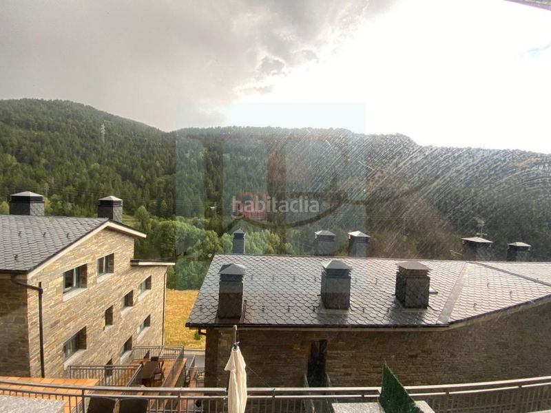 Foto babd5cd8-1baf-4f4f-8deb-f39c045f7b48. Apartament amb aparcament a Canillo Canillo
