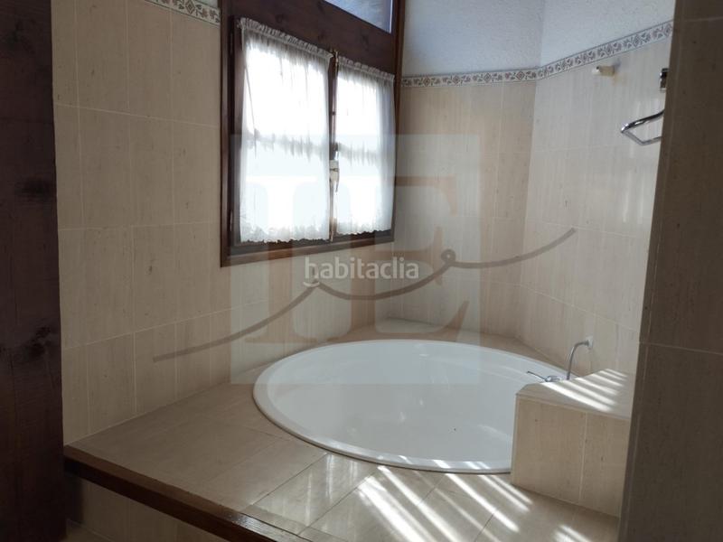 Foto de0b42e4-b075-46bd-9eb2-2cb759e2684c. Penthouse with heating parking in El Tarter Canillo