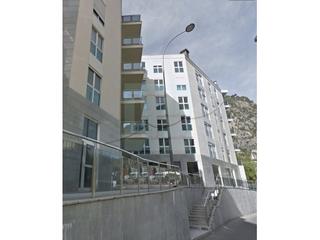 Flat  Camí ral. Vivienda funcional y luminosa en santa coloma  con parking opcio