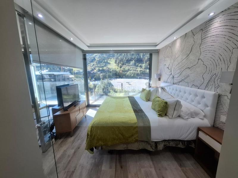 Foto 0abaa1dd-a23b-4986-9e82-6cd962d69d6c. Location appartement avec parking dans El Tarter Canillo