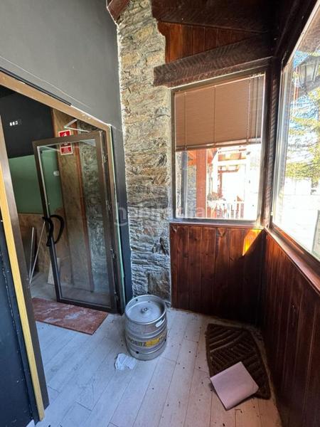 Foto 04453b7d-2e3e-4192-bd81-7a3f37cd2504. Piccolo appartamento con parcheggio in Soldeu-Incles Canillo