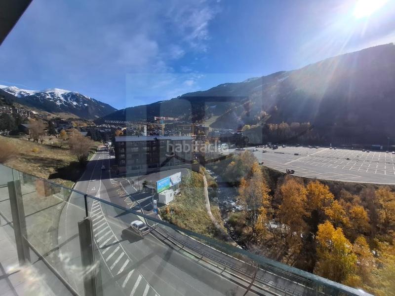 Foto d3504718-8e34-4855-9a55-bc45a7e58c77. Location appartement avec parking dans El Tarter Canillo