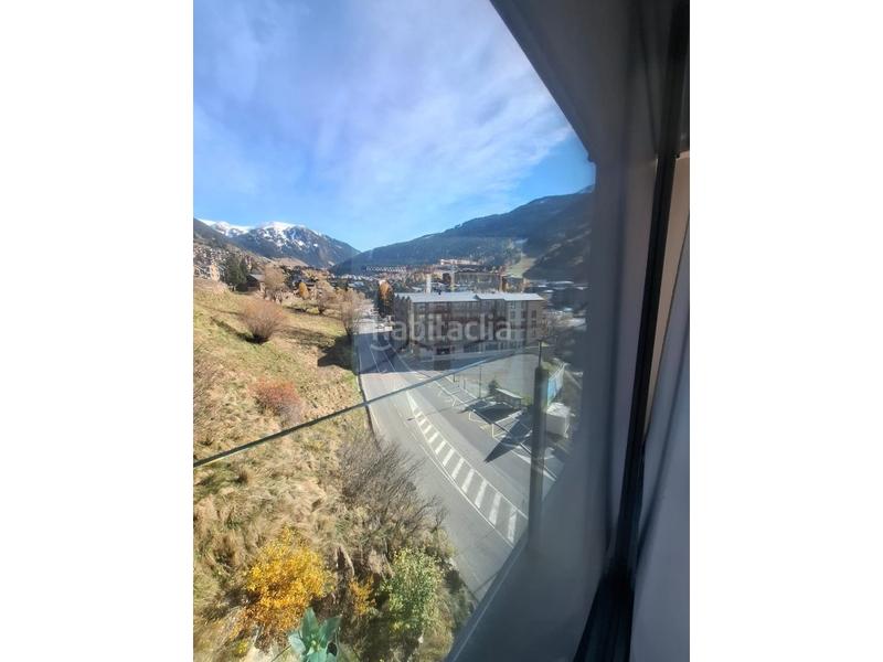 Foto 3089e044-6d22-4bbd-8f07-2cfc9dc3db65. Rent flat with parking in El Tarter Canillo