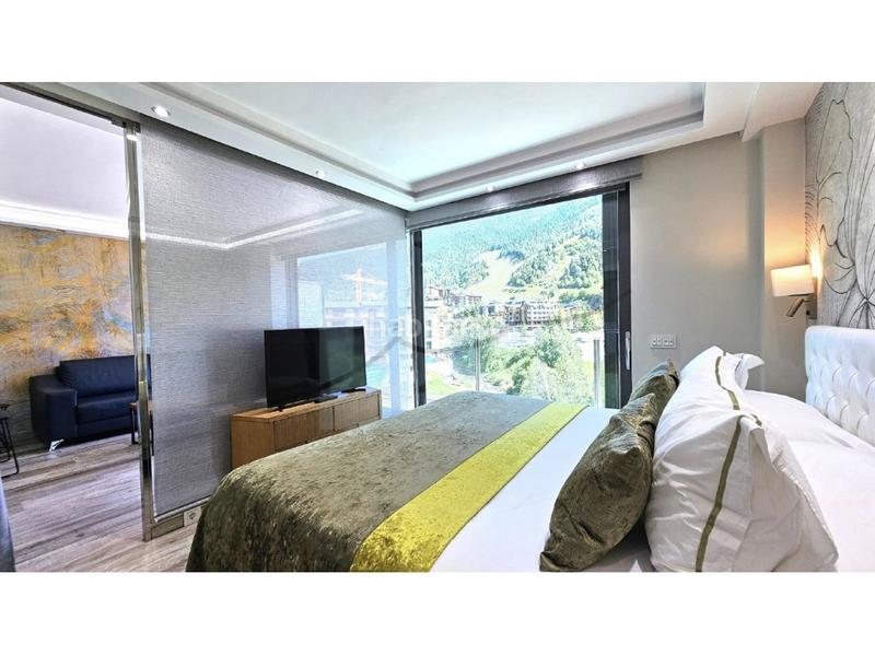 Foto 2a4c8278-60fe-4a3f-bca9-b2f94d1f9150. Location appartement avec parking dans El Tarter Canillo