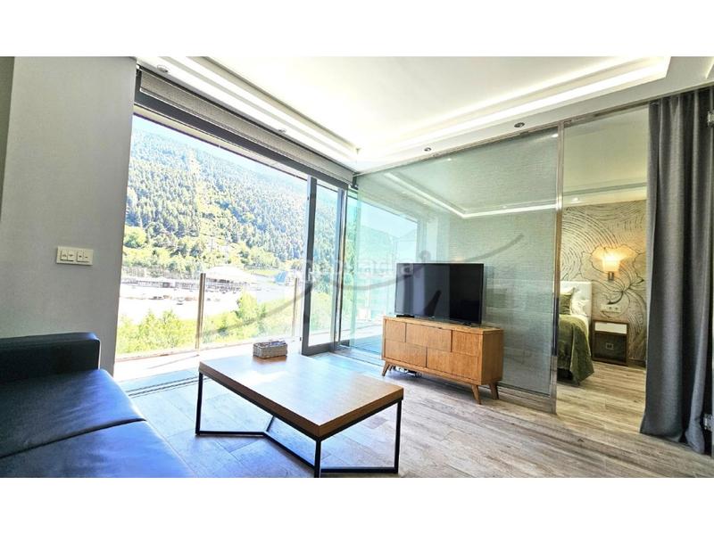 Foto e6d3032e-0829-4d31-b07e-82661ae625f7. Location appartement avec parking dans El Tarter Canillo