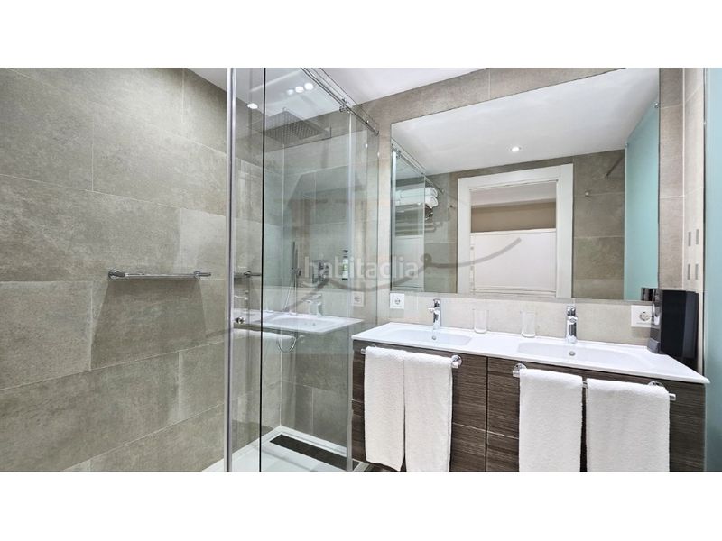 Foto 0ae2344a-ee0f-430b-ab86-55a116d8ea3a. Rent flat with parking in El Tarter Canillo