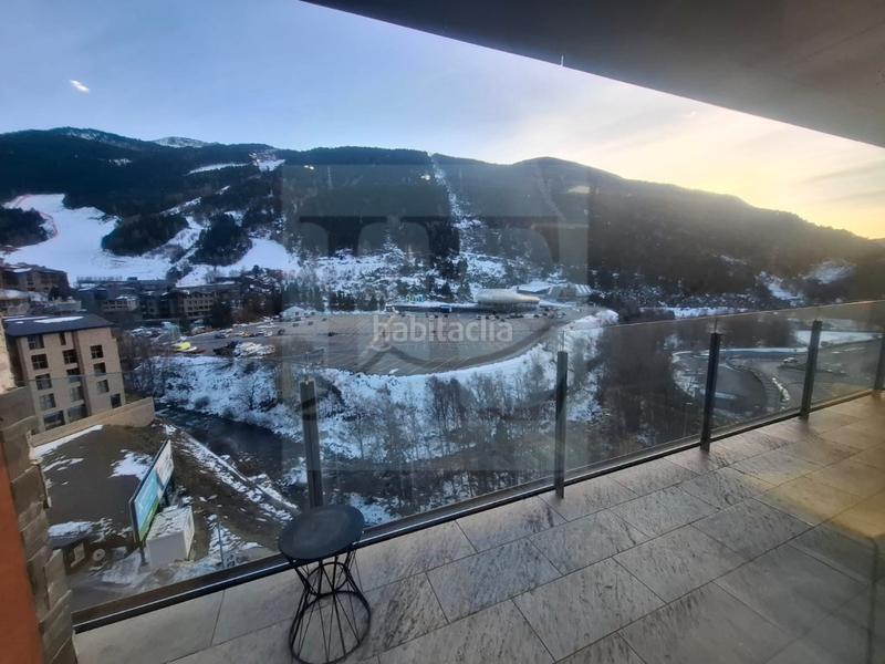 Foto 800a6a8a-c57c-4ea5-876a-3fd2899ec3f1. Affitto appartamento con parcheggio in El Tarter Canillo