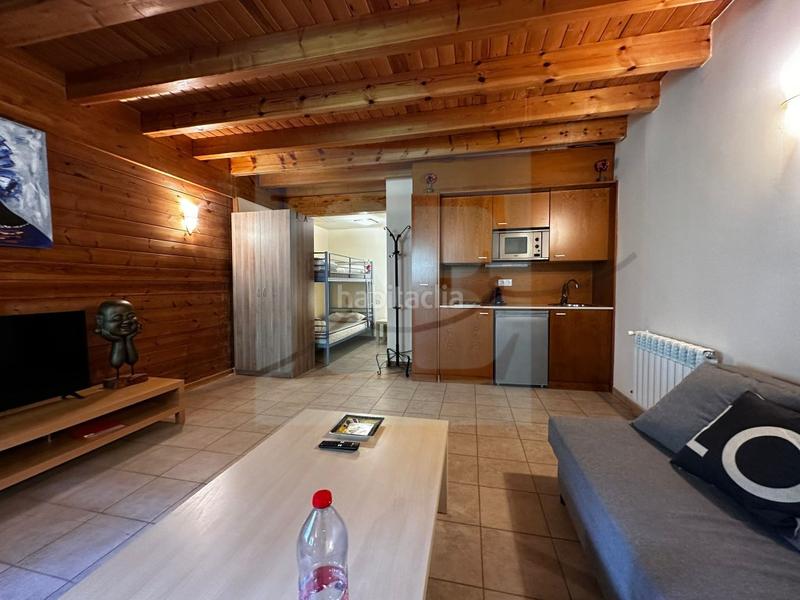 Foto 82d9eaa6-3ea2-44c1-bb2e-4982fe8c4171. Miete studiowohnung mit parking in Soldeu-Incles Canillo