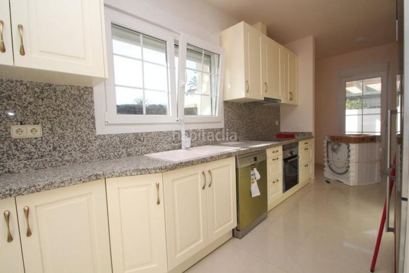 Foto cd72471d-3c99-491e-8653-7ce8ec88ba11. Casa en n/a en Cabo Roig Orihuela