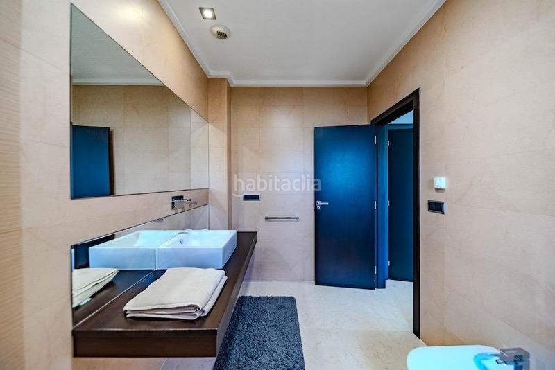 Foto a87059a2-7980-4f9a-b8d3-3a68bdbf1866. Casa en n/a en Cabo Roig Orihuela