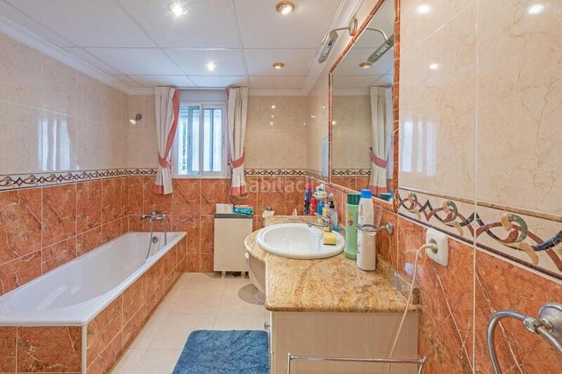 Foto e9aeb8ba-5b68-4773-8bcd-aa36b3583857. Casa a n/a a La Murada - Los Vicentes Orihuela