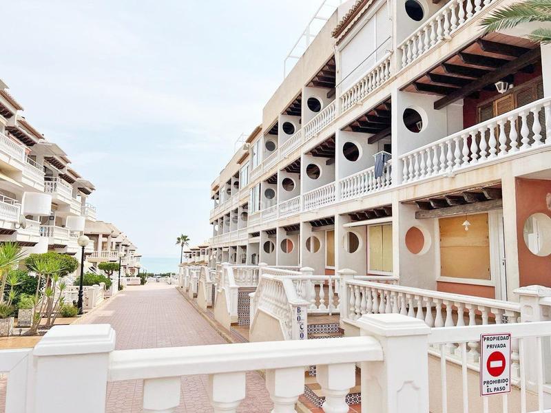 Foto c8806e4d-d729-436a-9e05-02988450ae96. Duplex in n/a in Guardamar Playa Guardamar del Segura