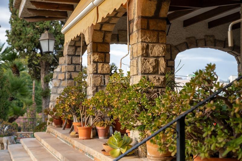 Foto 0b299019-71ae-488b-add7-b6989afe07fe. Haus in n/a in Vistahermosa Alicante