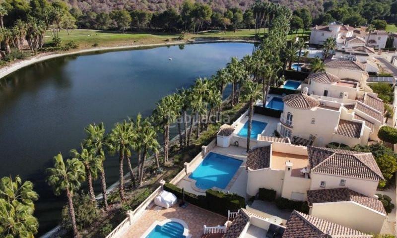 Foto 2383de29-55a9-4835-a638-65f0004b9bb8. Casa en n/a en Lomas de Campoamor - Las Ramblas Orihuela
