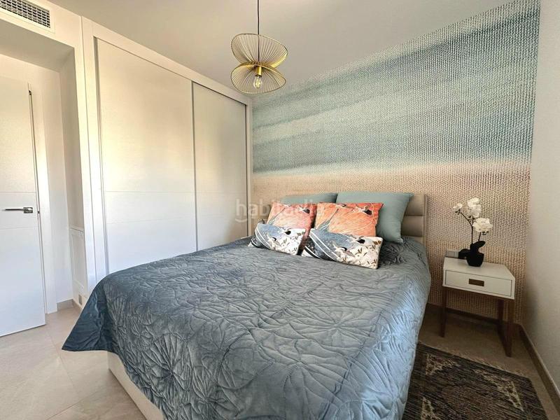 Foto 821debd0-4e03-4657-80c2-a5806b138469. Apartamento en n/a en Playa Poniente Benidorm