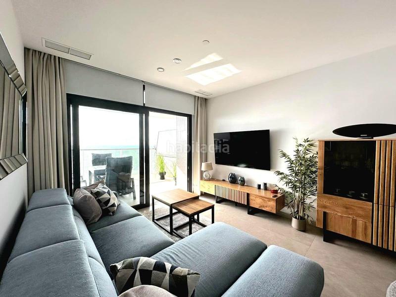 Foto 854328e7-a6a3-4e28-bd31-dcc06e94809c. Apartamento en n/a en Playa Poniente Benidorm