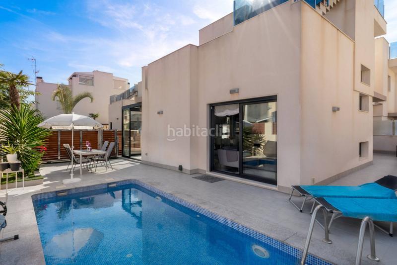 Foto b9cc73c7-e140-4b3c-9892-ad57cf7545dd. Maison dans n/a dans Parque Acuático - Sector 25 Torrevieja