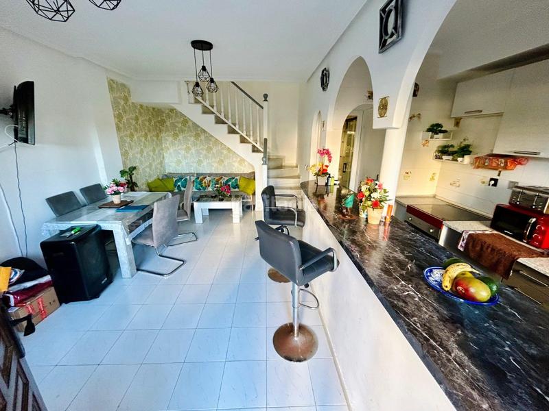 Foto f32e0ff3-2535-4c37-8c57-9db3750af999. Dúplex a n/a a Los Europeos Torrevieja