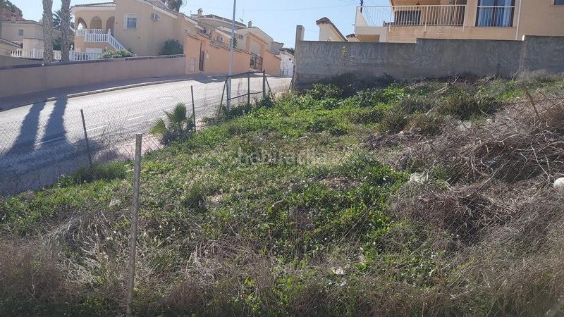 Foto f930538c-d8a4-4740-823c-36571cdf6259. Terrain résidentiel dans n/a dans Rojales