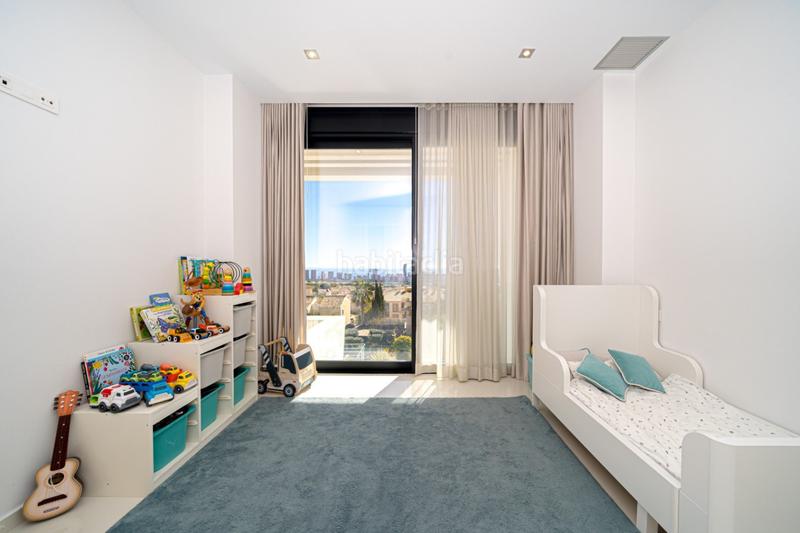 Foto 4023ef5b-d9a0-49e3-a150-903295e57e70. Casa in n/a in Golf Bahía Finestrat