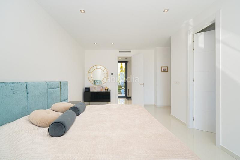 Foto eed7b71a-1fea-4fe5-a9af-bcfcae409c3e. Casa in n/a in Golf Bahía Finestrat