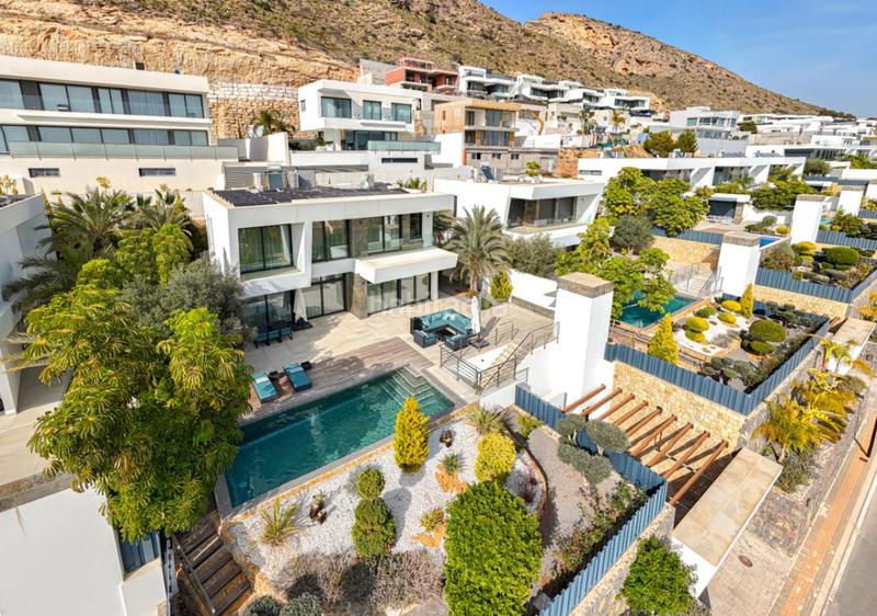 Foto 54562434-f8fc-4662-b0a7-d60af6bd9e95. House in n/a in Golf Bahía Finestrat