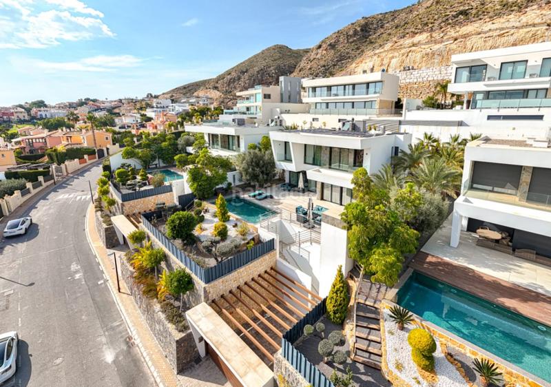 Foto 698db7dc-ece8-4e36-a374-9835790145e8. House in n/a in Golf Bahía Finestrat