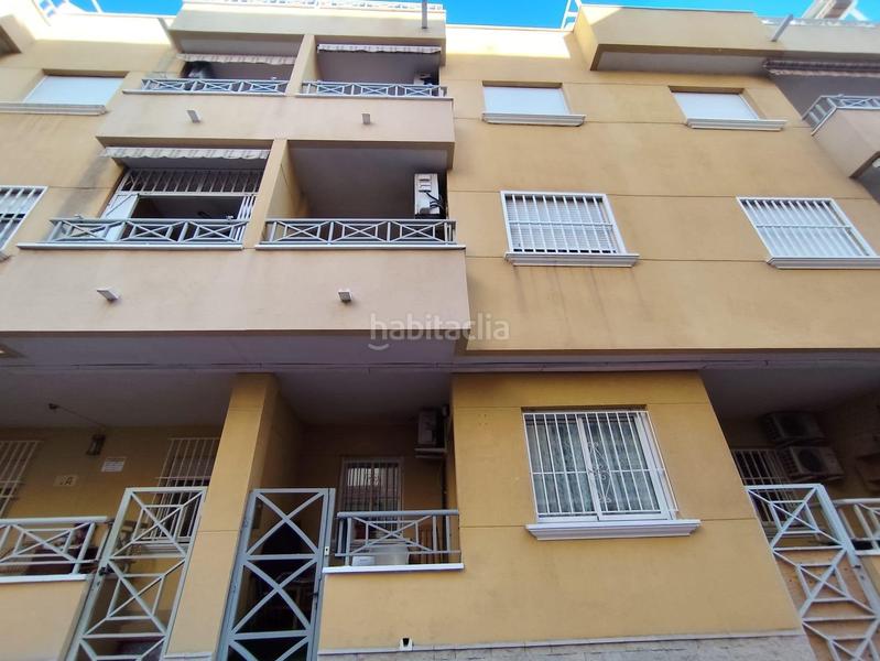 Foto b9705304-b608-4058-91ea-4ae9d48d6172. Apartament a n/a a Las Piscinas Naturales Torrevieja