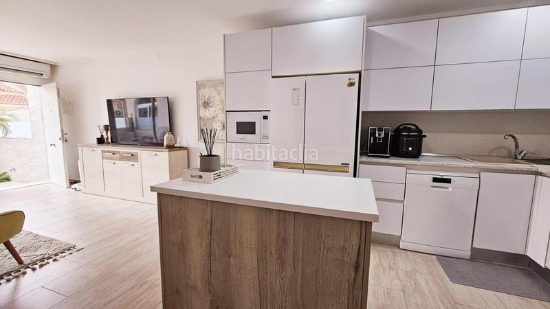 Foto c3dc91e3-7753-45a1-b4c2-6c8ecae0bfee. Dúplex en n/a en Zona Carrefour - Urbanizaciones Torrevieja