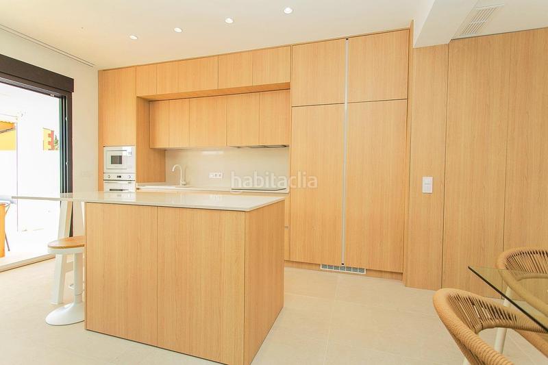 Foto 033e91c9-058f-4a2a-9f43-d8f3035b187c. Country house in n/a in Zona Carrefour - Urbanizaciones Torrevieja