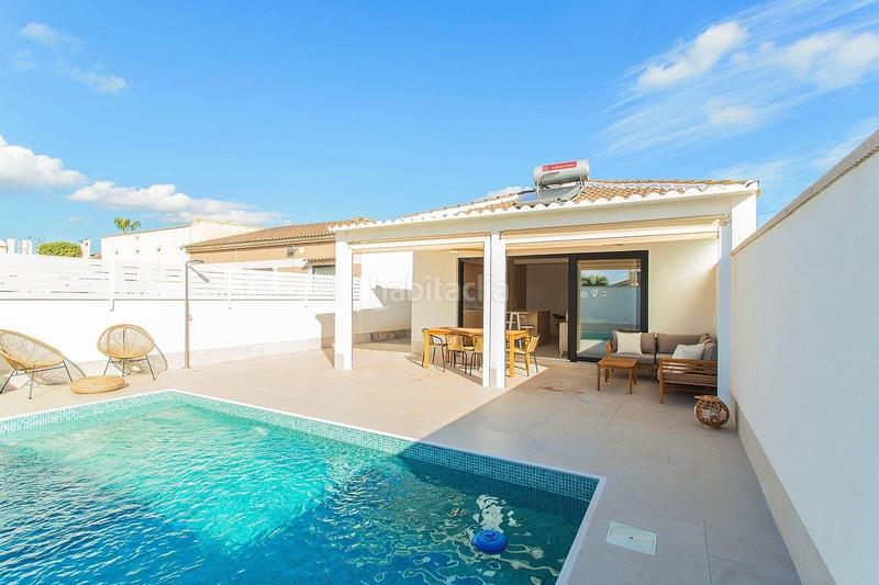 Foto 7dd5aadb-45e5-44ab-ad65-b9757975cf6b. Country house in n/a in Zona Carrefour - Urbanizaciones Torrevieja