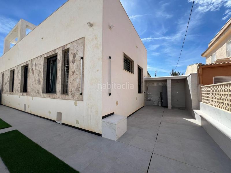 Foto f0a11c20-9245-4e40-9686-97954a6a24e2. Casa a n/a a Los Europeos Torrevieja