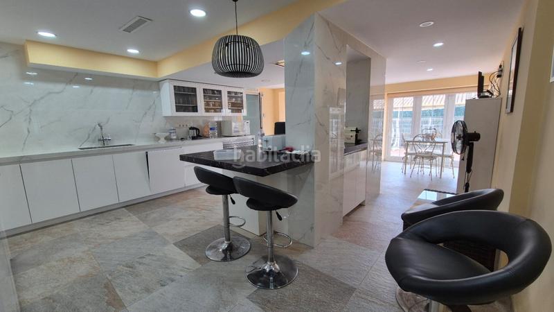 Foto a2782df1-d29e-46fa-a2f4-273b2d3bf9cd. Casa en n/a en Cabo Roig Orihuela