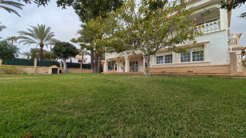 Foto b3530600-3386-45a0-a98d-0cf7db5e04d6. Casa en n/a en Cabo Roig Orihuela