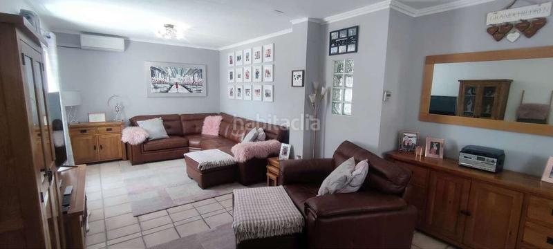 Foto 4247577c-47fa-4da4-8a58-51d9a9330c87. Casa in n/a in Sax