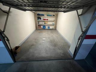 Autoparkplatz in N/a