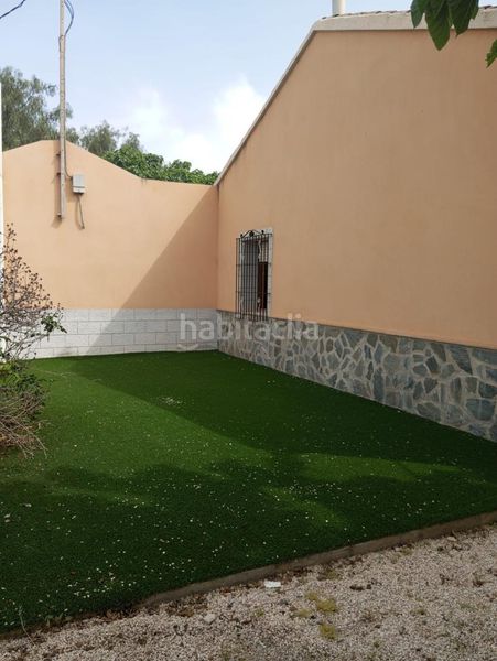 Foto fe4e7737-b5ff-41c8-aeec-fc718371017a. Masia a n/a a Redován