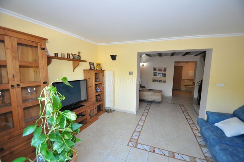 Foto a14dd32a-3847-4a60-9825-477a24af5ca3. Masia a n/a a Monòver