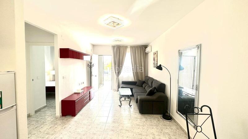 Foto cea6ba5d-adb9-46f6-b2d5-2c823f7e9e3d. Appartement dans n/a dans Playa Flamenca Orihuela
