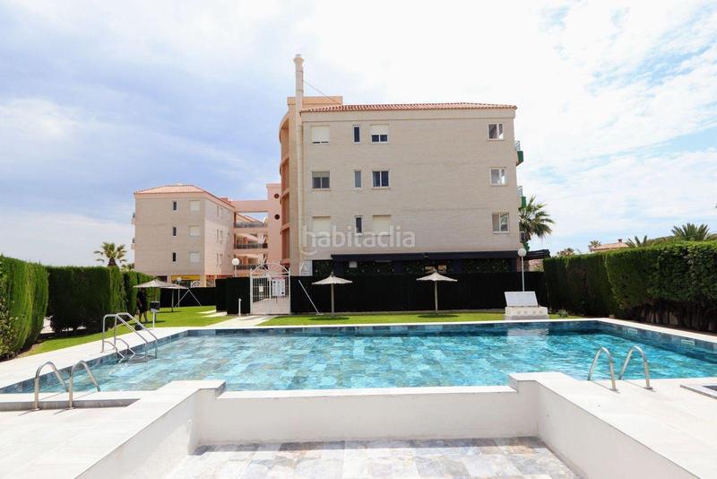 Foto 2a05957d-f6a6-4342-a0e6-42f74bd5f805. Apartamento en n/a en Playa Flamenca Orihuela