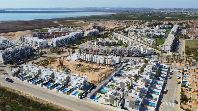 Foto a5d220c6-6424-45da-be06-b086581465cb. Dachwohnung in n/a in El Raso Guardamar del Segura