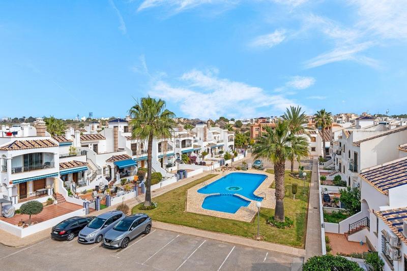 Foto 3a2cfbe0-07f4-4746-818d-969878595ed1. Apartament a n/a a Los Almendros Orihuela
