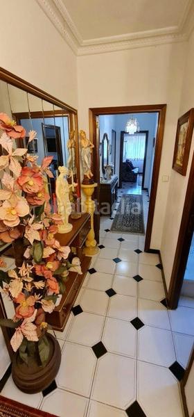 Foto 56dbda59-9d95-4c04-811e-bb85db8b8aed. Casa a n/a a Urbanizaciones Benidorm