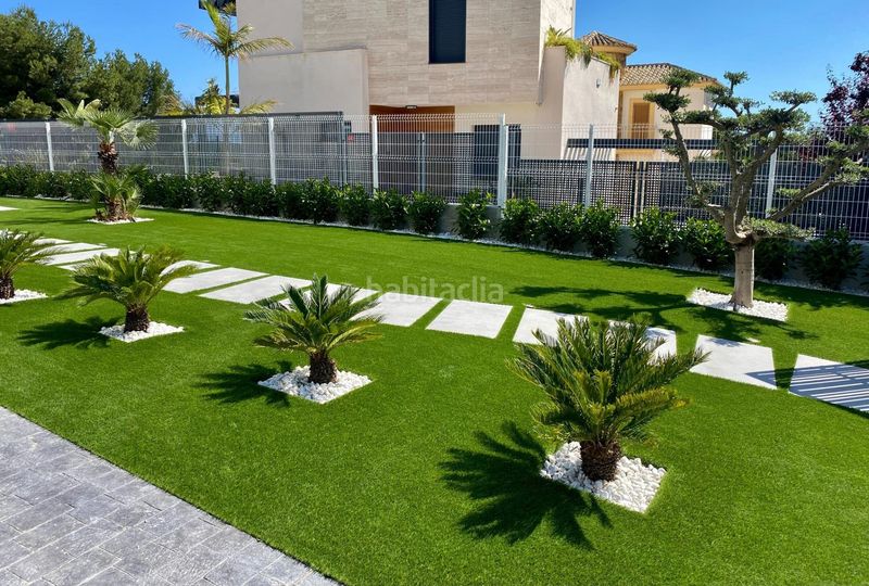 Foto ad287f0d-4ad9-405a-8087-9f94eefd7eb6. Casa en avenida europa en Golf Bahía Finestrat