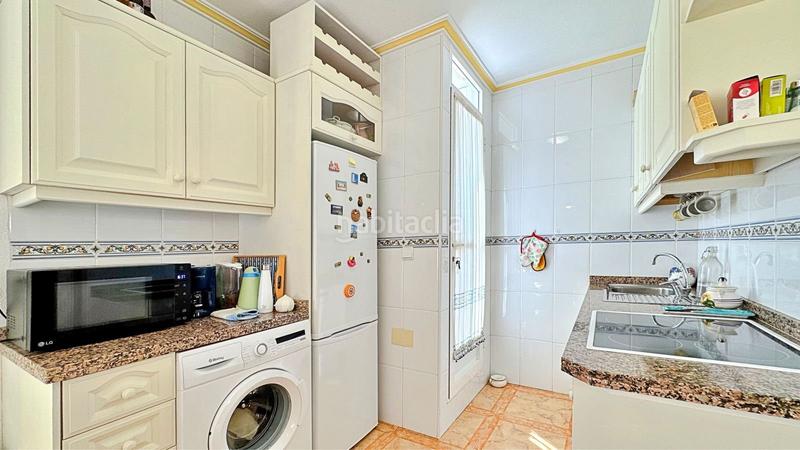 Foto c25f3232-39b1-4bef-bb4b-bc386e5b1dbd. Apartamento en n/a en La Zenia Orihuela