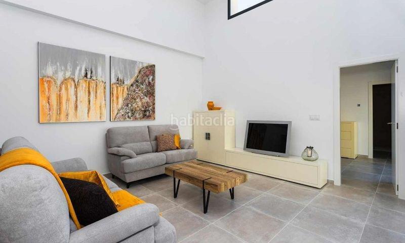 Foto bf7af3c2-db7f-4e31-b101-1b35fca9ae5c. Casa en n/a en Daya Nueva