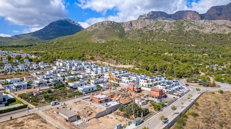 Foto 910e2562-cc89-4b1a-8fca-8913f0f80af7. Casa a n/a a Polop