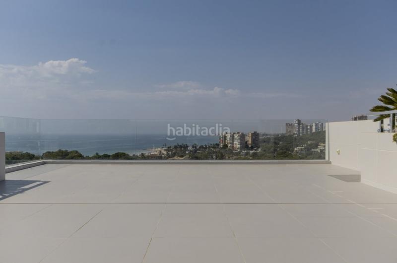 Foto 5fb380b8-8bc5-466c-8f0a-96a852a8a1f0. Casa en n/a en Campoamor Orihuela